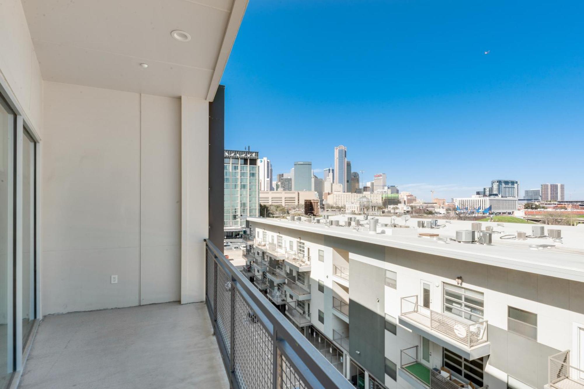 Snazzy Loft Style 2Br I Gym I Parking I Workspace Dallas Buitenkant foto