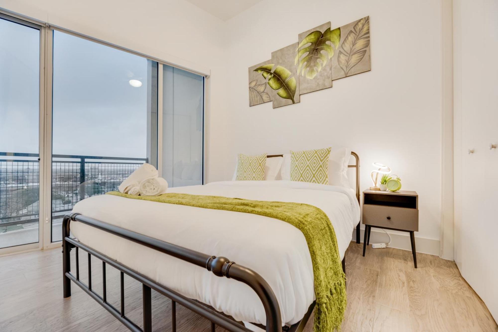 Snazzy Loft Style 2Br I Gym I Parking I Workspace Dallas Buitenkant foto