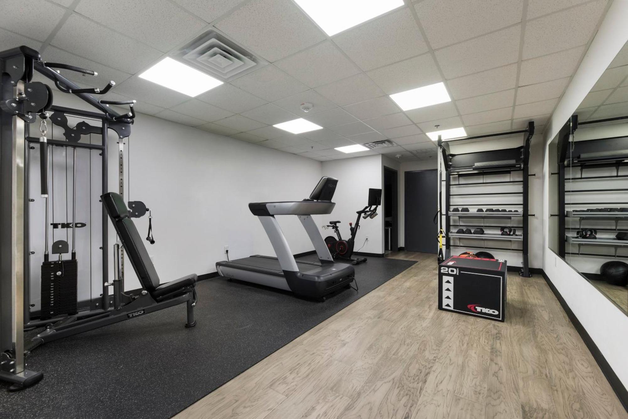 Snazzy Loft Style 2Br I Gym I Parking I Workspace Dallas Buitenkant foto